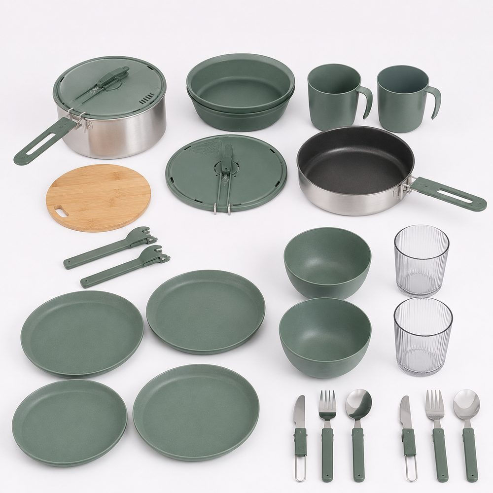 Pack vaisselle : assiettes, couverts, poêle, casserole
